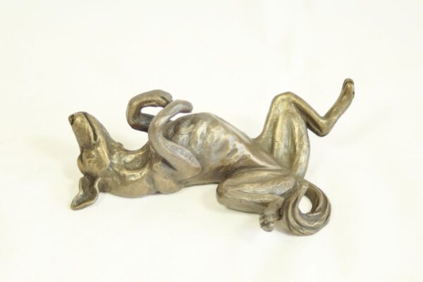 bronze resin Rolling Dog