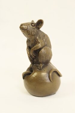 bronze resin Mouse on apple - small